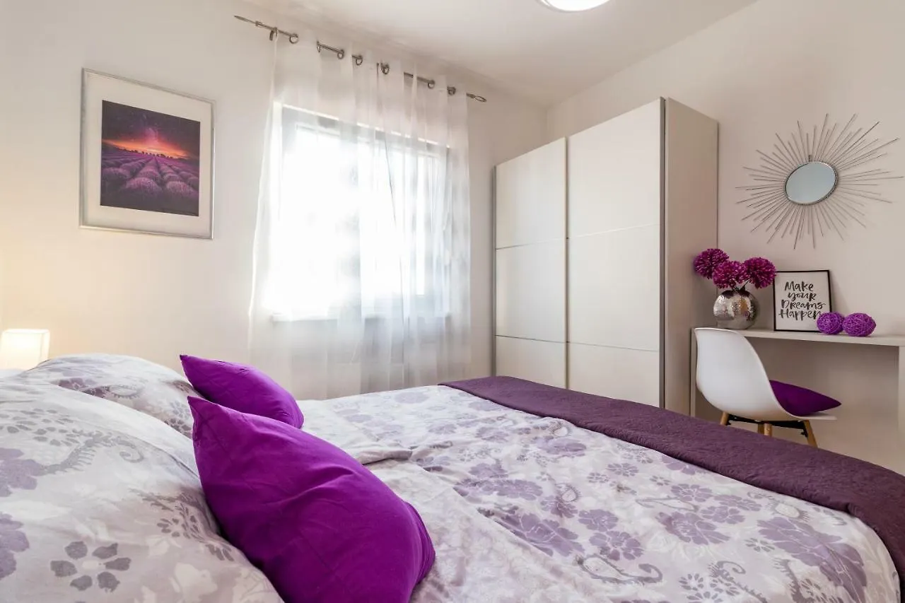 Apartment Pula Relax