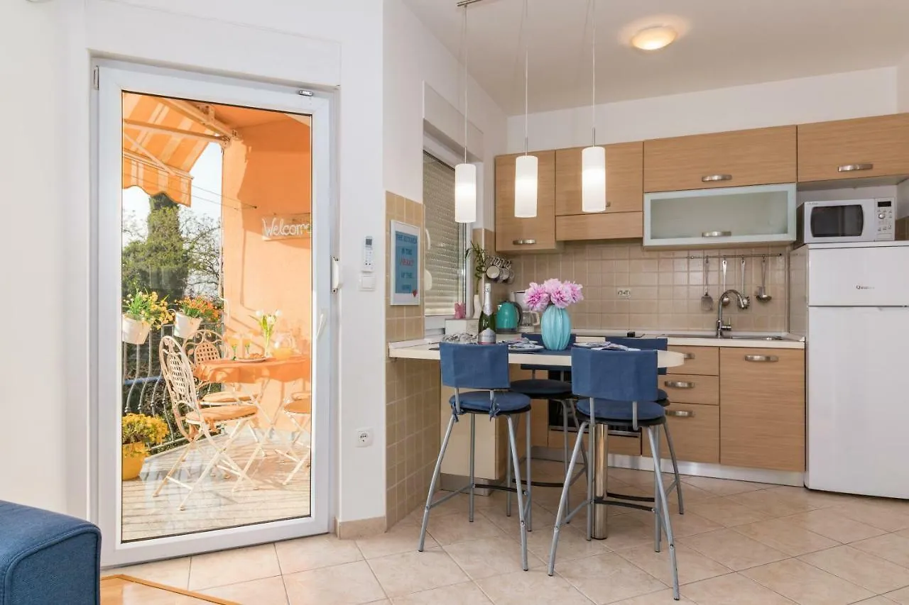 Apartment Pula Relax location